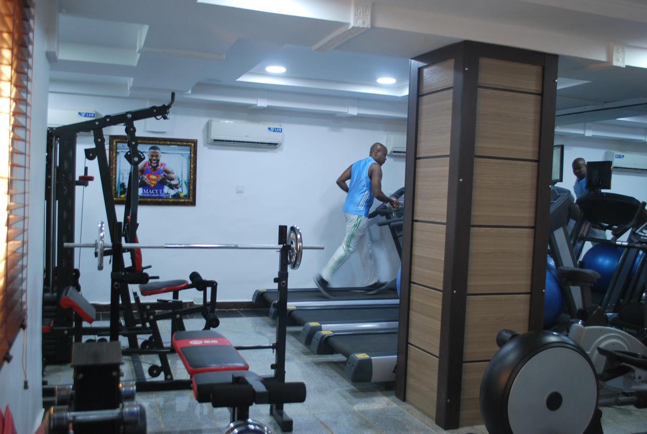 Hotel Immaculate Platinum Abuja Exterior foto
